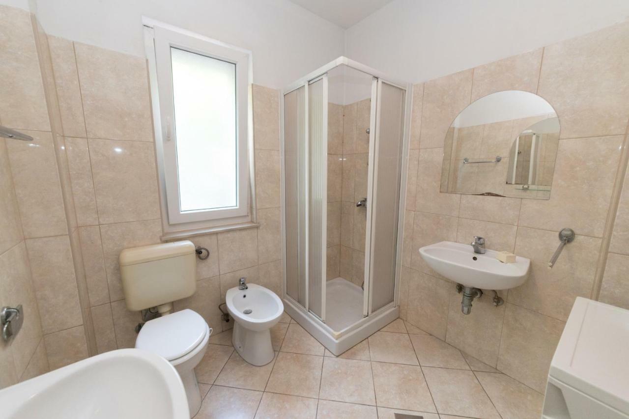 זאדאר Apartments Lili Family מראה חיצוני תמונה